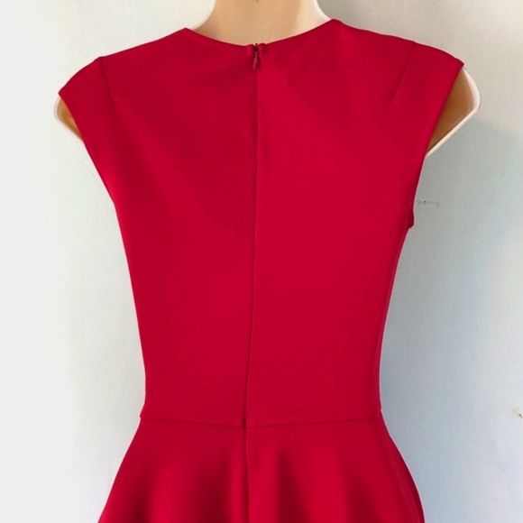 Love Ady V Neck Fit and Flare Skater Dress Red XS - Picture 7 of 16